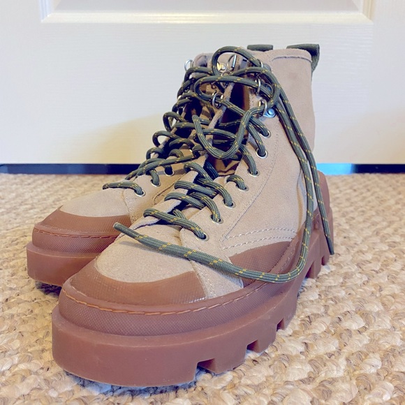 Zara Combat boots - Picture 1 of 4